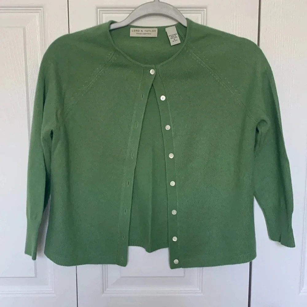 Lord and Taylor Two Ply 100% Cashmere Cardigan- Green